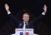 Macron, le pantin de l'oligarchie, en marche vers sa réélection